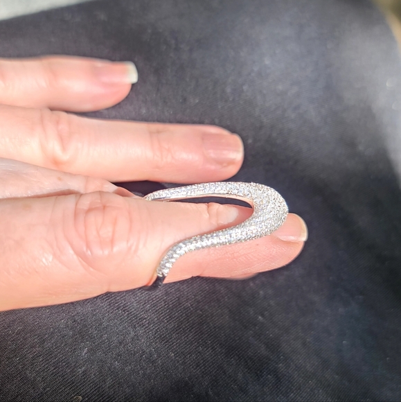 White sapphire & sterling silver ring sz 5 - Picture 10 of 17